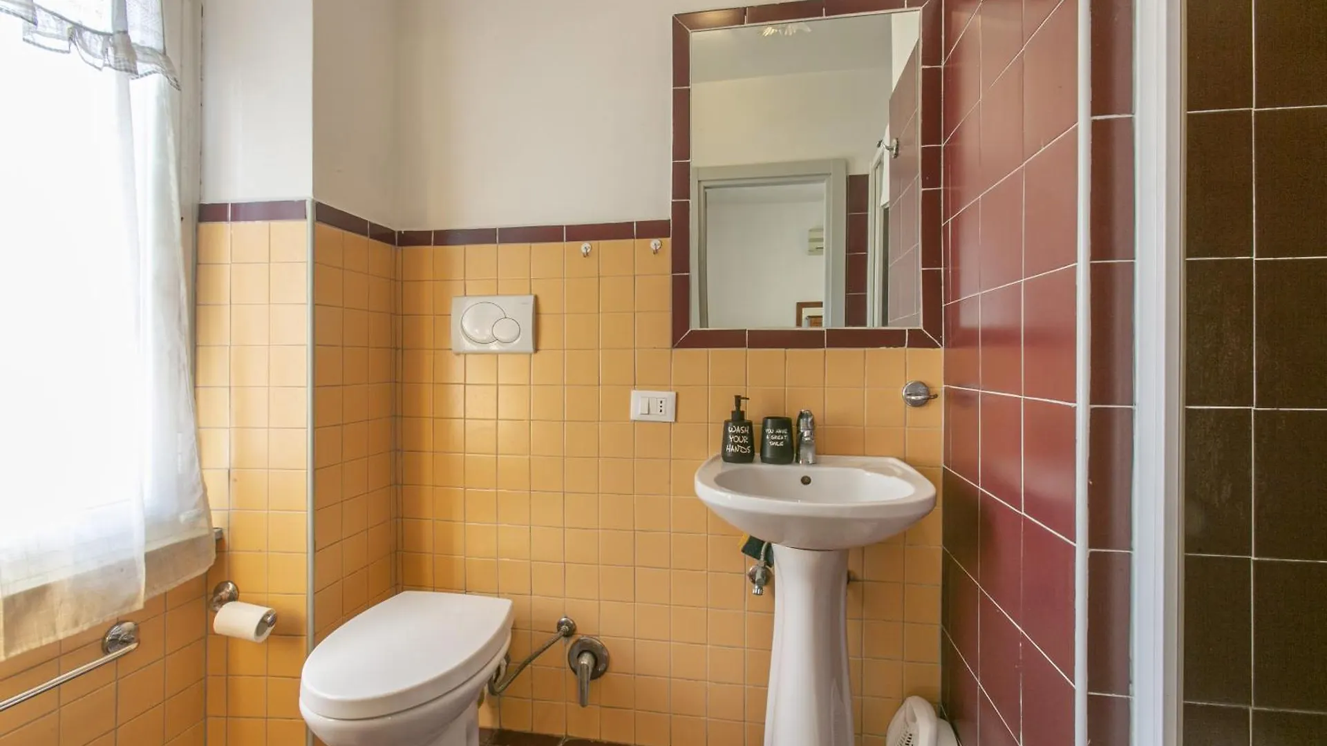 Bb Trastevere Station - Room1 Rom 0*,